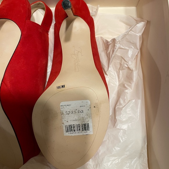 Vince Camuto Heels - Picture 5 of 7